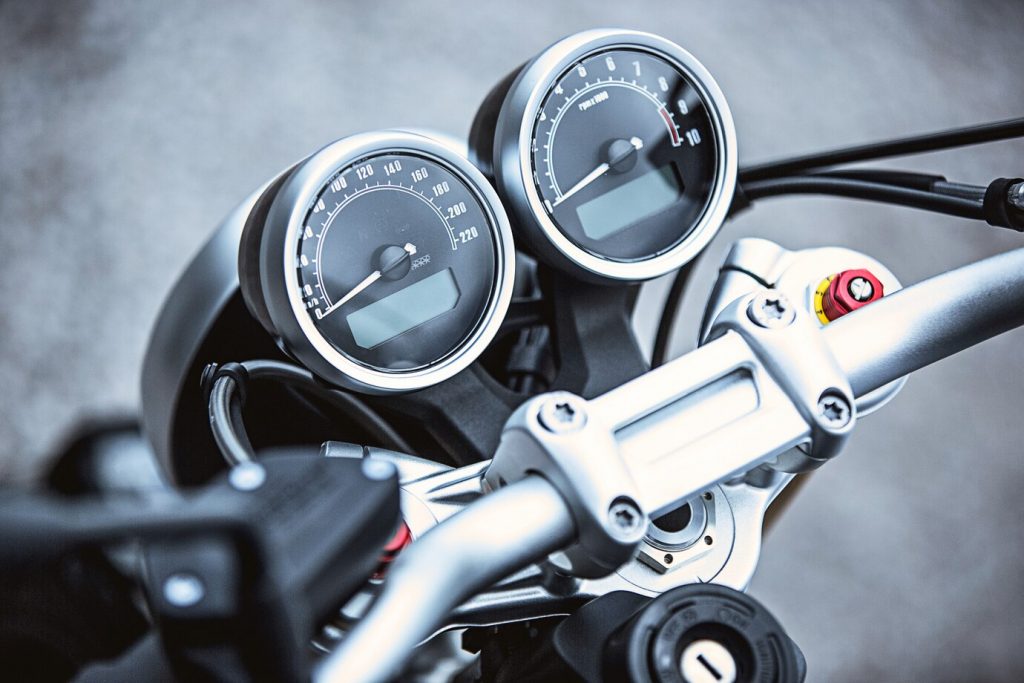 Matricular moto en España